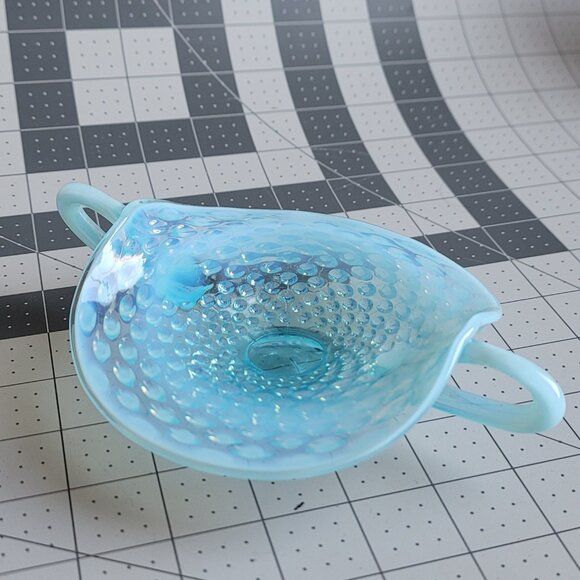 Vintage Fenton Art Glass Blue Opalescent Hobnail Trinket Candy Dish w/ Handles - Picture 2 of 6